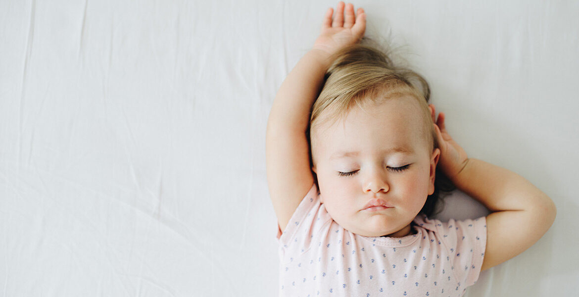 Comme habiller bébé pour dormir suivant les saisons